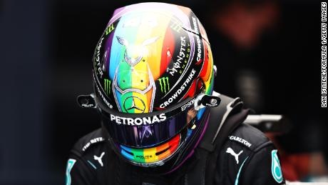 211120064531-lewis-hamilton-qatar-rainbow-helmet-1119-restricted-large-169.jpg